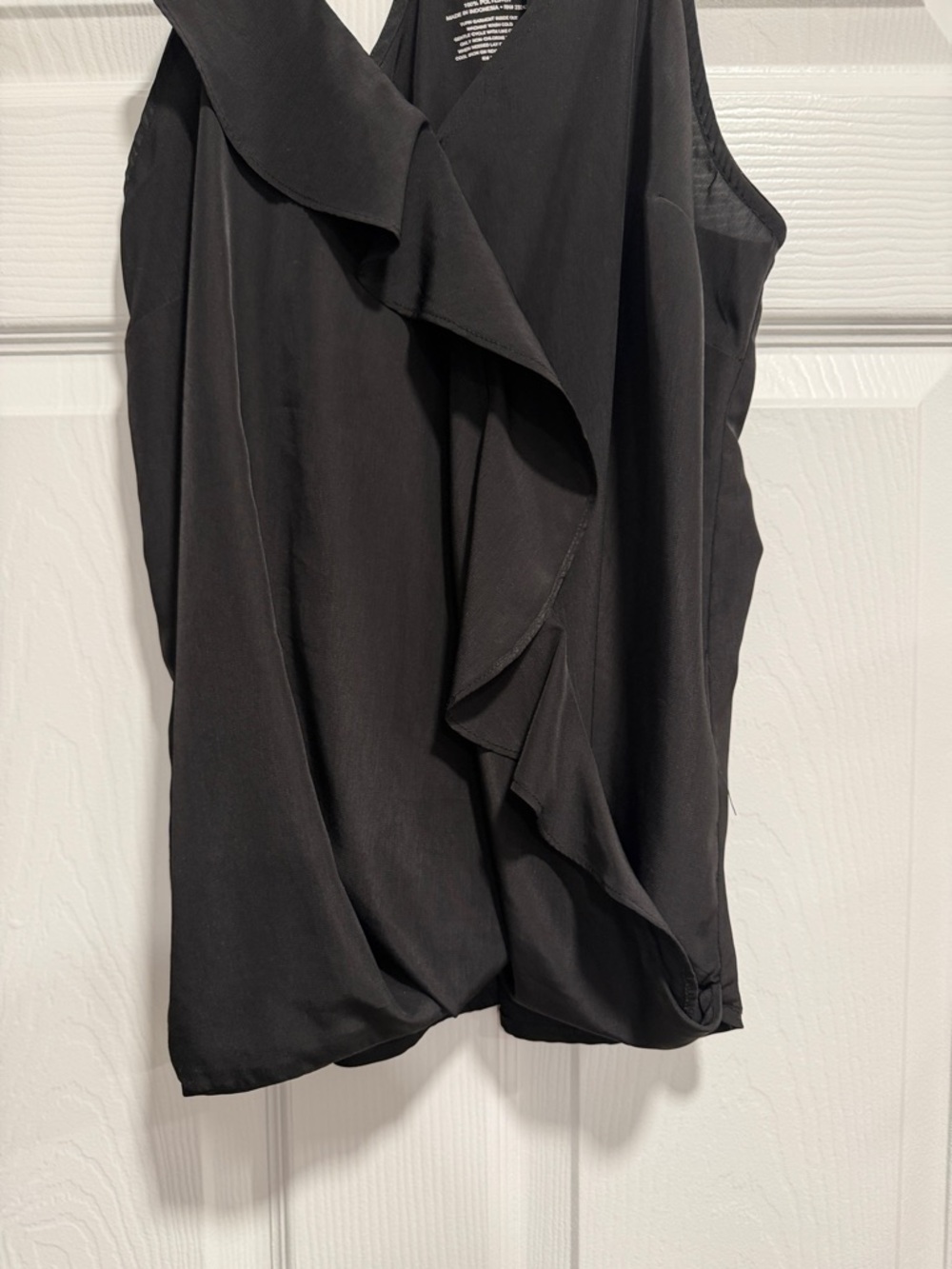 New York & Company Black Ruffle-Front V-Neck Camisole - Picture 3 of 4
